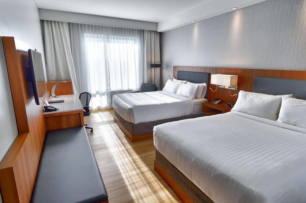Holiday Inn Express & Suites Vaudreuil-Dorion By Ihg Exteriör bild